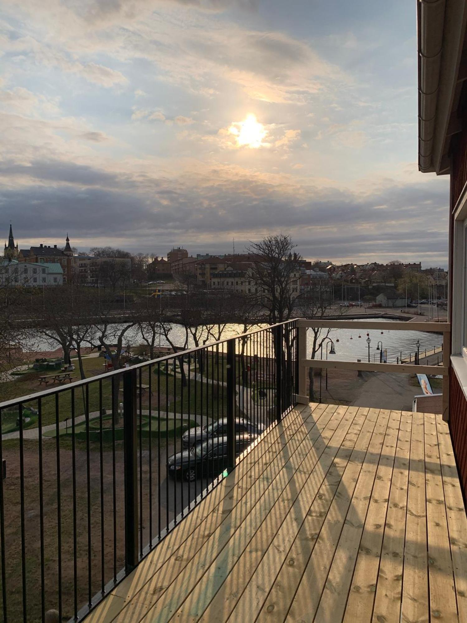 Badholmen Restaurang & Hotell Оскарсхамн Экстерьер фото